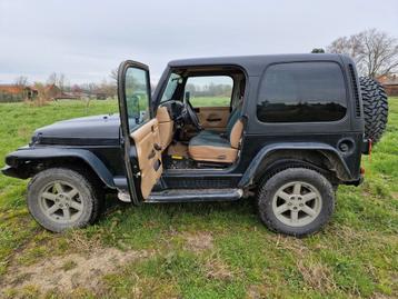 Roue de secours Jeep wrangler jante 17 pouces cherokee KJ beschikbaar voor biedingen
