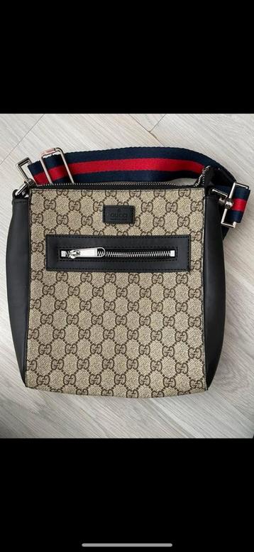 Gucci tas beschikbaar voor biedingen