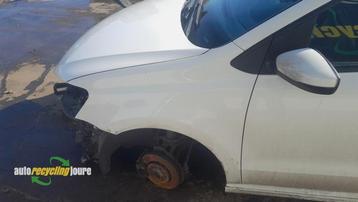 Buitenspiegel links van een Volkswagen Polo beschikbaar voor biedingen