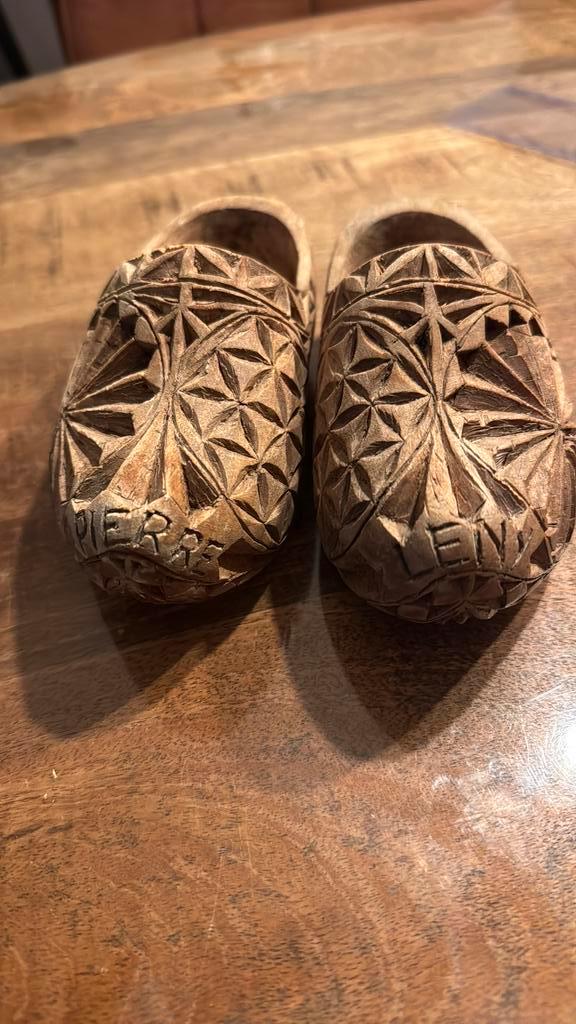 Handgesneden pronkklompen ca 1930-1960, Antiek en Kunst, Curiosa en Brocante, Ophalen of Verzenden