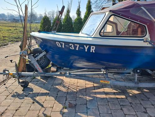 Rana 17 + 30 pk yamaha 2 takt  mooie trailer in goede staat, Watersport en Boten, Vis- en Consoleboten, Gebruikt, 30 tot 50 pk