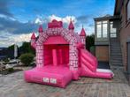 Location Barbie château gonflable  avec toboggan, Hobby & Loisirs créatifs, Comme neuf