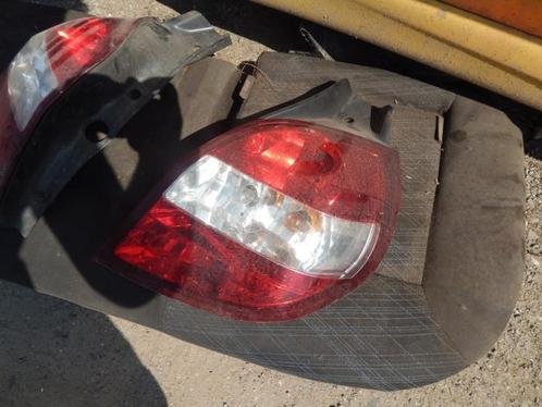 Achterlicht rechts van een Renault Clio, Auto-onderdelen, Verlichting, Renault, Gebruikt, 3 maanden garantie, Ophalen of Verzenden