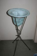 vase +pied fer forge, Enlèvement