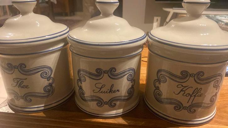Vintage Charme: Drie Voorraadpotten (Delfts Blauw Stijl), Huis en Inrichting, Keuken | Potten en Pannen, Gebruikt, Ophalen