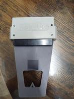 nintendo nes jeu adaptateur, Overige genres, Eén computer, Ophalen of Verzenden, Zo goed als nieuw