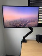 Samsung 32" 4k computerscherm met klein defect, Computers en Software, Monitoren, Ophalen, Gebruikt, In hoogte verstelbaar, DisplayPort