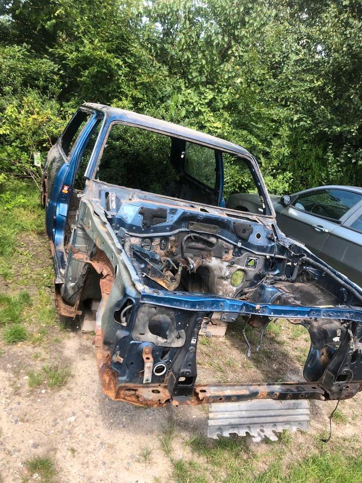 Kas SWB Y61 3L, Auto-onderdelen, Carrosserie, Voor, Ophalen