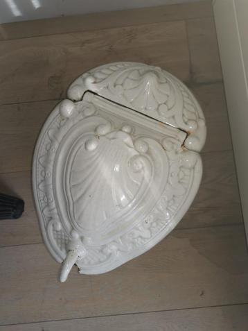 Kolenbak beschikbaar voor biedingen