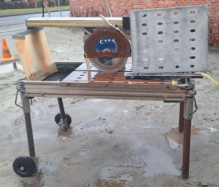 Carat - steenzaagmachine, Bricolage & Construction, Outillage | Meuleuses, Utilisé, Autres types, 1000 watts ou plus, Enlèvement