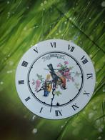 Horloge porcelaine oiseaux