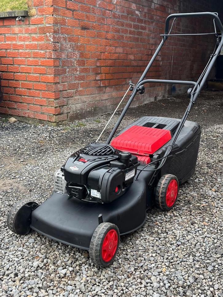 Tondeuse, Jardin & Terrasse, Tondeuses à gazon, Comme neuf, Tondeuses à gazon à essence, 30 à 39 cm, Tondeuse rotative, Bac de ramassage