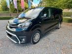 Toyota Proace 2.0D-4D 6pl L3 Dubbel Cabine Camera Carplay, Auto's, Bestelwagens en Lichte vracht, Stof, 4 cilinders, Zwart, Bedrijf