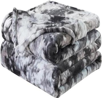 Fleece deken |  zacht en warm | 220 x 240 | Nieuw beschikbaar voor biedingen