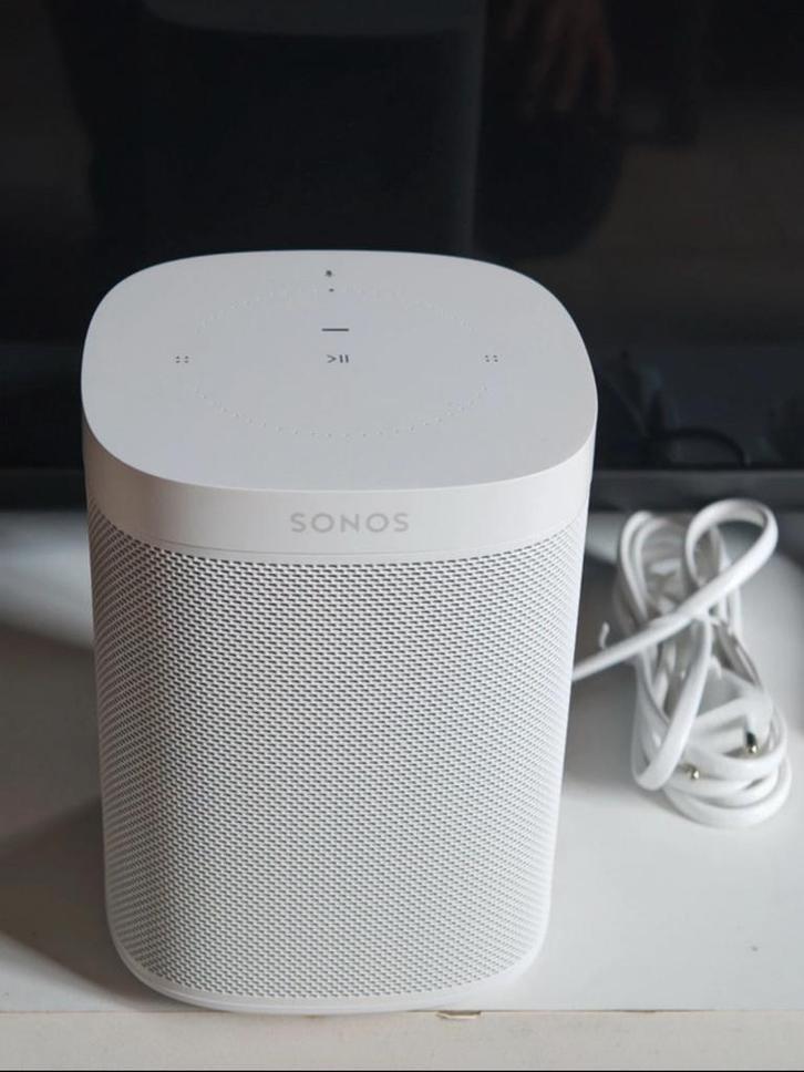 Sonos One (gen 2) speaker - wit, Audio, Tv en Foto, Luidsprekerboxen, Zo goed als nieuw, Front, Rear of Stereo speakers, 60 tot 120 watt