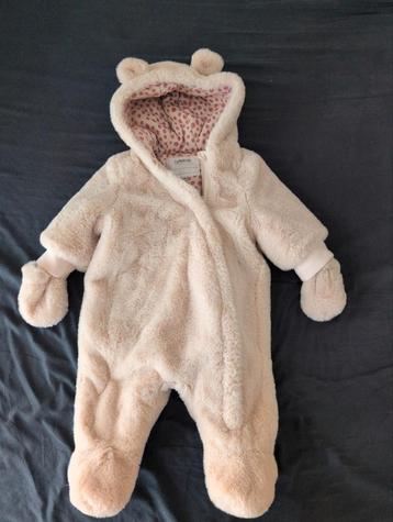 Winterjas baby beschikbaar voor biedingen