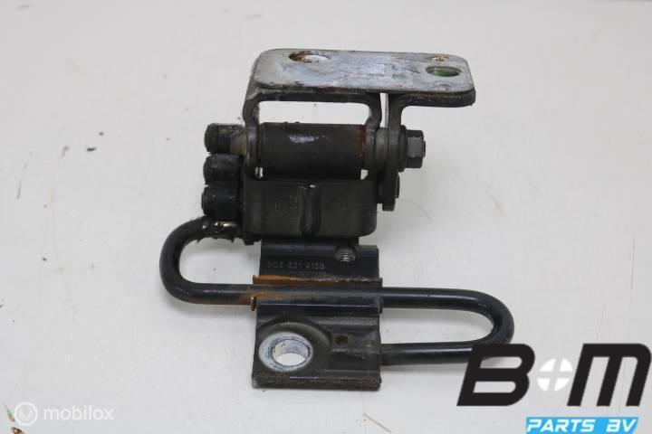 Portierscharnier rechtsvoor onder VW Passat B7 3C8831412B, Auto-onderdelen, Carrosserie, Gebruikt