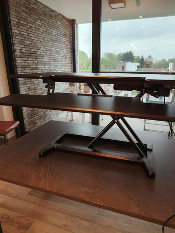 Zit-Sta Bureau (Updesk Cross Elektrisch) beschikbaar voor biedingen