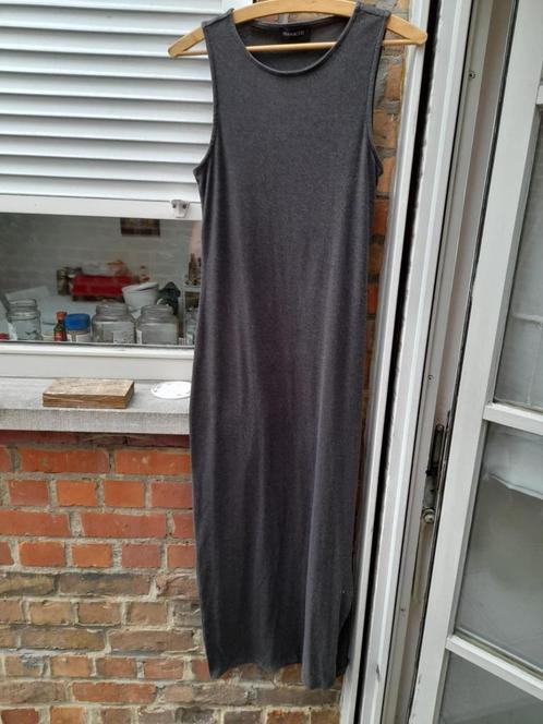 Lange grijze jurk in Tricot van 'Even & Odd'  Maat : M, Kleding | Dames, Jurken, Gedragen, Maat 38/40 (M), Grijs, Onder de knie