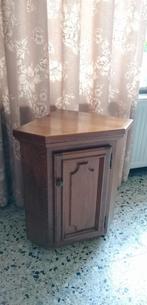 Hoekkast in eik, Enlèvement