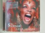 CD THE SUNCLUB "LATIN GROOVES" (13 tracks), Ophalen of Verzenden, Gebruikt, Techno of Trance