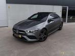 Mercedes-Benz CLA-Klasse 250 e l AMG Line l Pano l Camera l, Auto's, Automaat, Gebruikt, 4 cilinders, Bedrijf