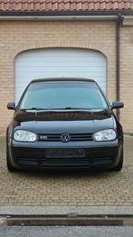 Volkswagen Golf 4 1.8T GTI, Auto's, Stof, 110 kW, 4 cilinders, Zwart