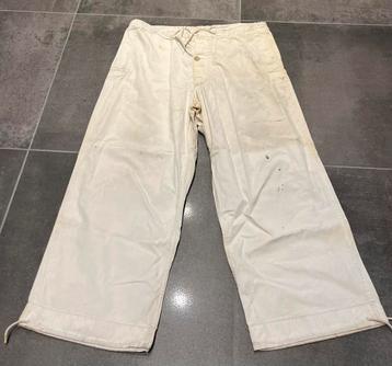 TROUSERS, FIELD OVER WHITE  US WW2