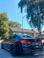BMW 530e Hybride M Pack..., Auto's, BMW, Automaat, 4 deurs, Achterwielaandrijving, Blauw