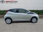 Toyota Aygo x-play2 +APPLE CAR PLAY+CAMERA, Autos, Toyota, Assistance au freinage d'urgence, Achat, Hatchback, 1000 cm³