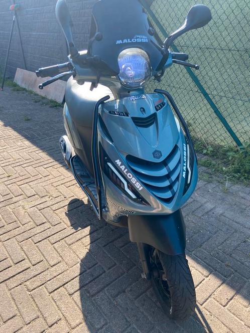 Piaggio Zip 50cc 4T, Fietsen en Brommers, Scooters | Piaggio, Zo goed als nieuw, Zip, Ophalen