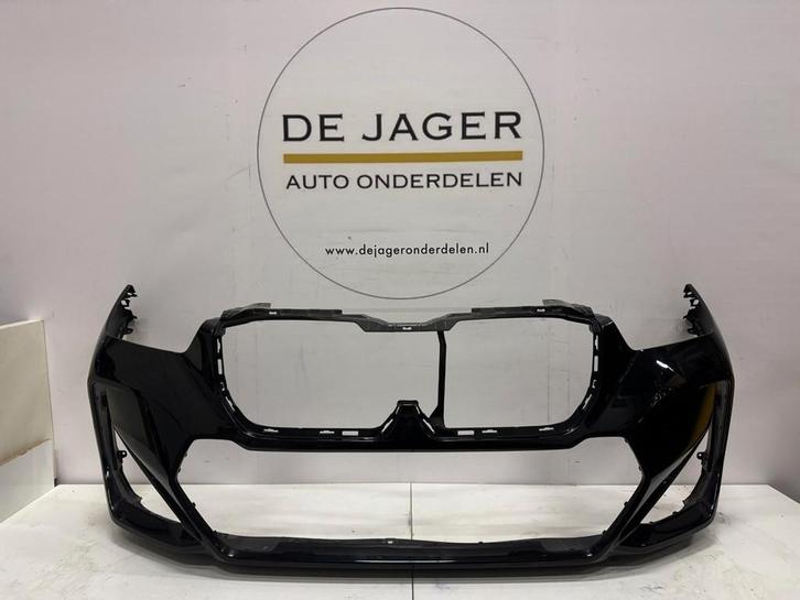 BMW X1 U11 SPORT VOORBUMPER BUMPER 2022-, Auto-onderdelen, Carrosserie, Bumper, BMW, Voor, Gebruikt