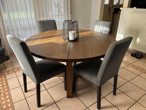 Ronde eettafel MORBYLANGA Ikea + 4 stoelen BERGMUND Ikea, Huis en Inrichting, Tafels | Eettafels, Zo goed als nieuw, 100 tot 150 cm