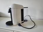 Koffiemachine Nespresso Vertuo wit, Elektronische apparatuur, Koffiezetapparaten, Ophalen, Gebruikt, Koffiemachine, Koffiepads en cups