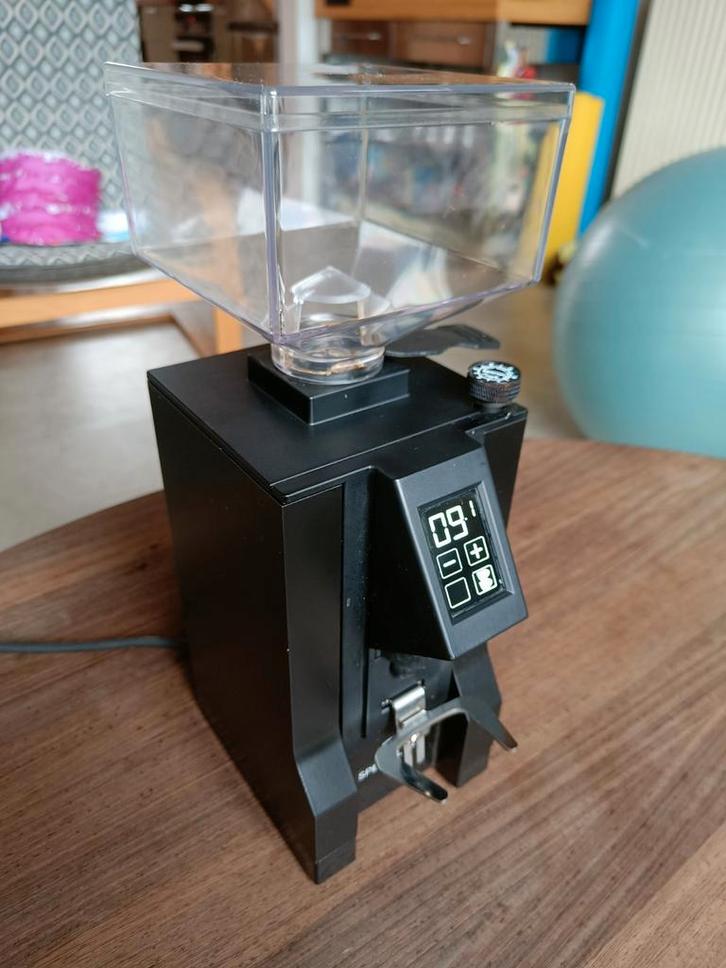 Eureka mignon specialita met uitkloplade, Elektronische apparatuur, Koffiemachine-accessoires, Zo goed als nieuw, Ophalen