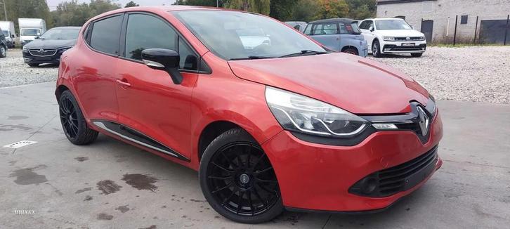 Renault Clio 1.2i VENDU DANS L'ETAT MARCHAND OU EXPORT, Auto's, Renault, Bedrijf, Te koop, Clio, ABS, Airbags, Boordcomputer, Centrale vergrendeling