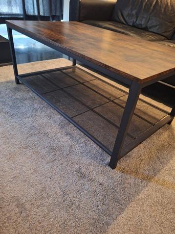 Industrieel - Salontafel - Hout beschikbaar voor biedingen