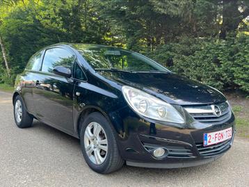 Opel corsa 1.2 benzine 82000km. Airco,carplay,Gekeurd 