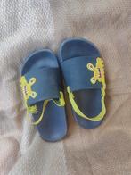 Slippers, Overige typen, Ophalen of Verzenden, Zo goed als nieuw, Jongen