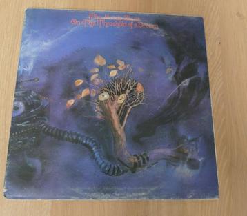 LP  The Moody Blues ‎– On The Threshold Of A Dream  beschikbaar voor biedingen