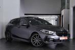 BMW 1 Serie 118 118iA OPF M-Pack Pano Cruise Keyless Garanti, Auto's, BMW, Automaat, Parkeersensor, 115 g/km, Bedrijf