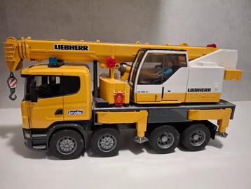 Bruder 03571 - super kraanwagen - speelfiguur beschikbaar voor biedingen