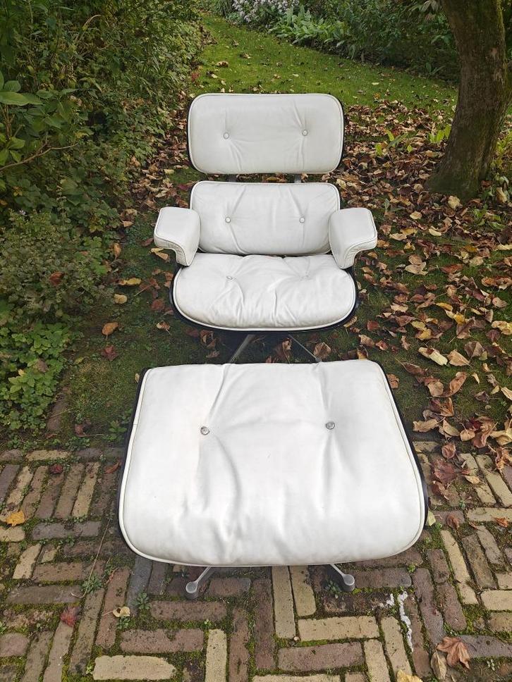 Eames Lounge Chair + Ottoman – Herman Miller / ICF - VTG ORI, Huis en Inrichting, Fauteuils, Gebruikt, Hout, Leer, Metaal, 75 tot 100 cm