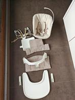 Stokke Tripp Trapp babyset + tafel + kussen + tuigje, Kinderen en Baby's, Ophalen, Zo goed als nieuw, Meegroeistoel, Stoelverkleiner