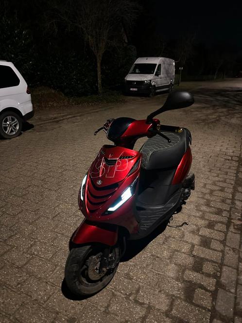 Piaggio zip A klasse 50cc, Fietsen en Brommers, Scooters | Piaggio, Zo goed als nieuw, Zip, Ophalen of Verzenden