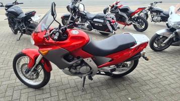 Aprilia	Pegaso 650, Bedrijf, Meer dan 35 kW