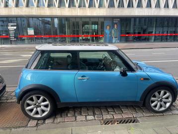 Mini te koop  beschikbaar voor biedingen