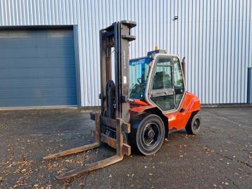 Chariot élévateur tout terrain Manitou MSI 50 disponible aux enchères