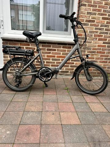 Elektrische plooifiets Genius beschikbaar voor biedingen