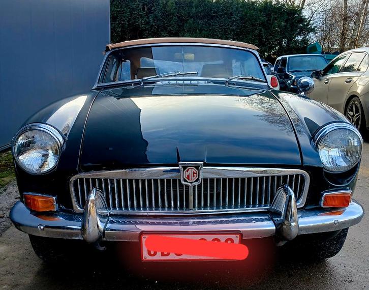 MGB cabriolet 1.8 – 1967- 14950€ttc, Auto's, Oldtimers, Particulier, MG, Benzine, Cabriolet, 2 deurs, Handgeschakeld, Groen, Beige